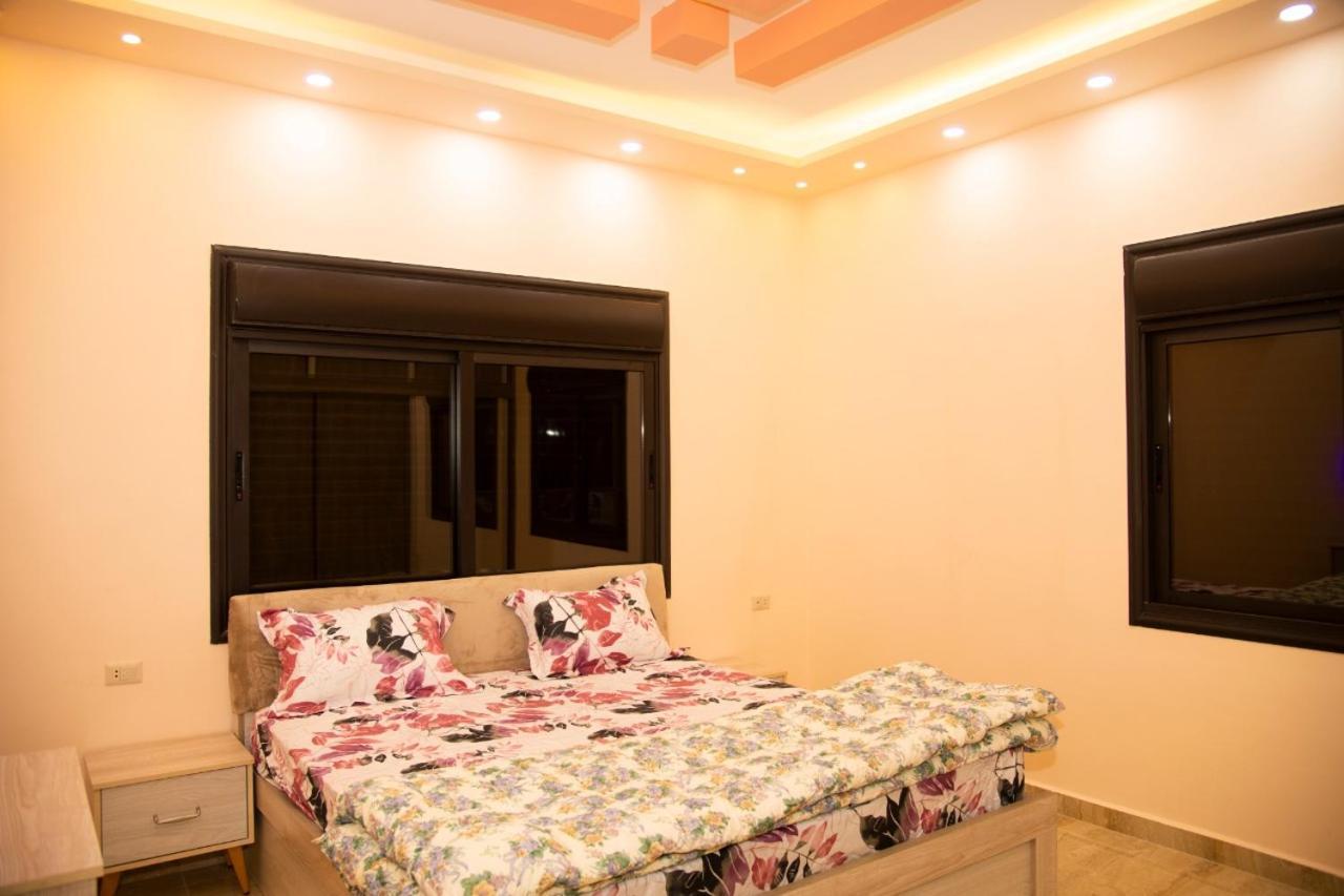 Lotus Housing For Furnished Apartments Джараш Экстерьер фото