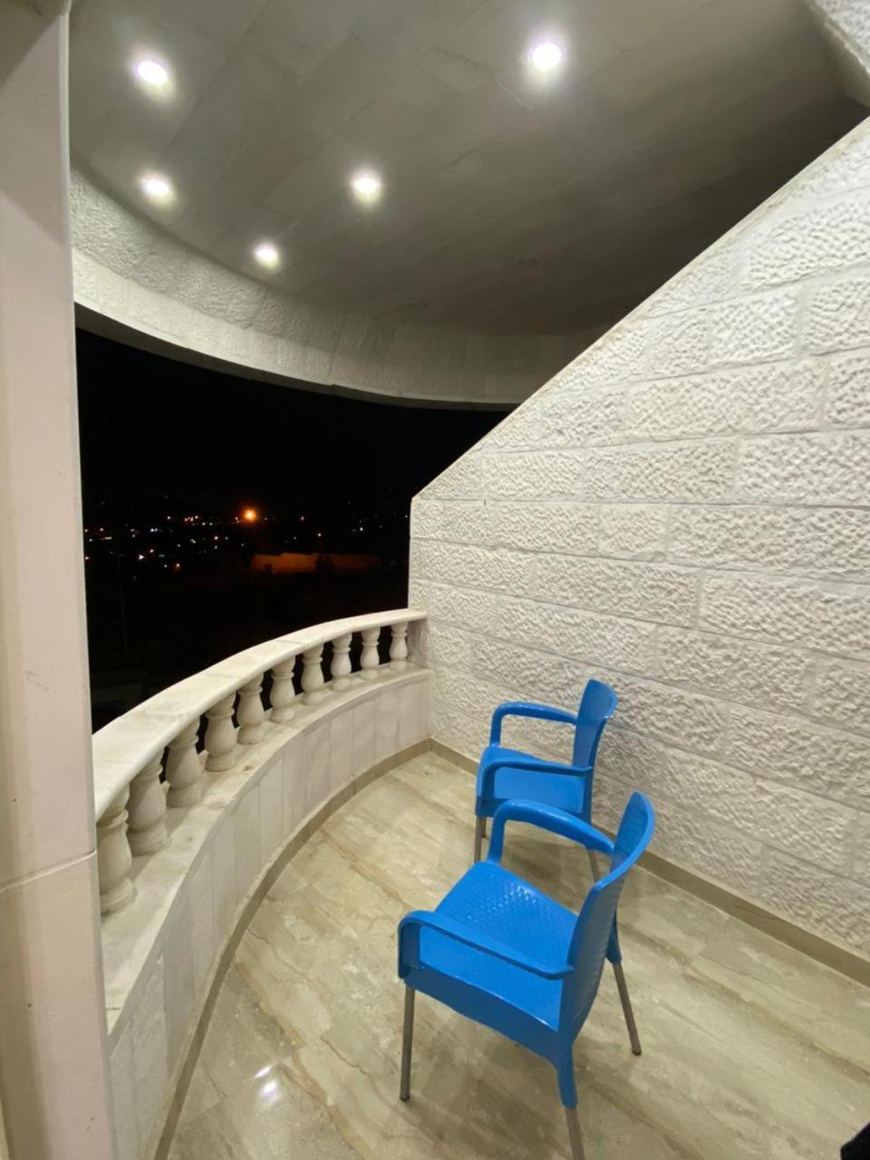 Lotus Housing For Furnished Apartments Джараш Номер фото