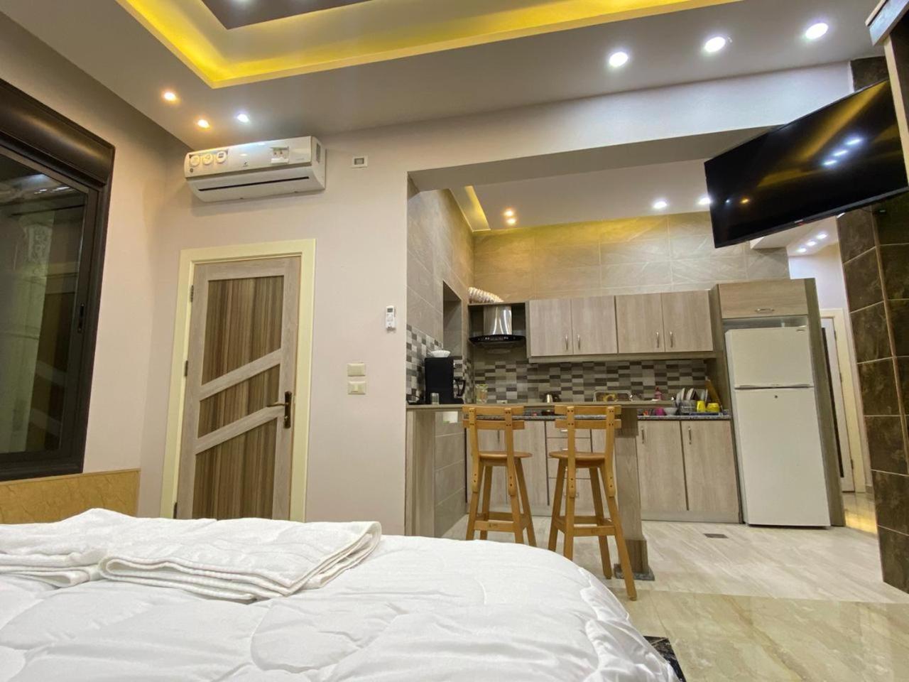 Lotus Housing For Furnished Apartments Джараш Номер фото